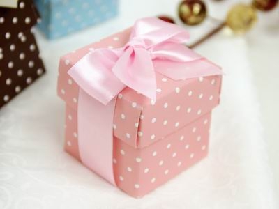 Polka dot favor boxes, 2 piece, set of 100