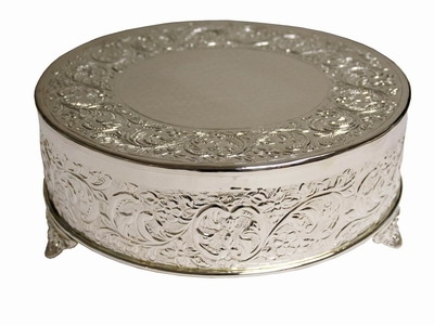 Silver Plated Round Cake Stand / Tableau
