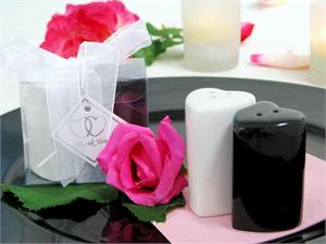 Heart Shaped Salt and Pepper shaker set 