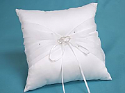 Double heart ring pillow